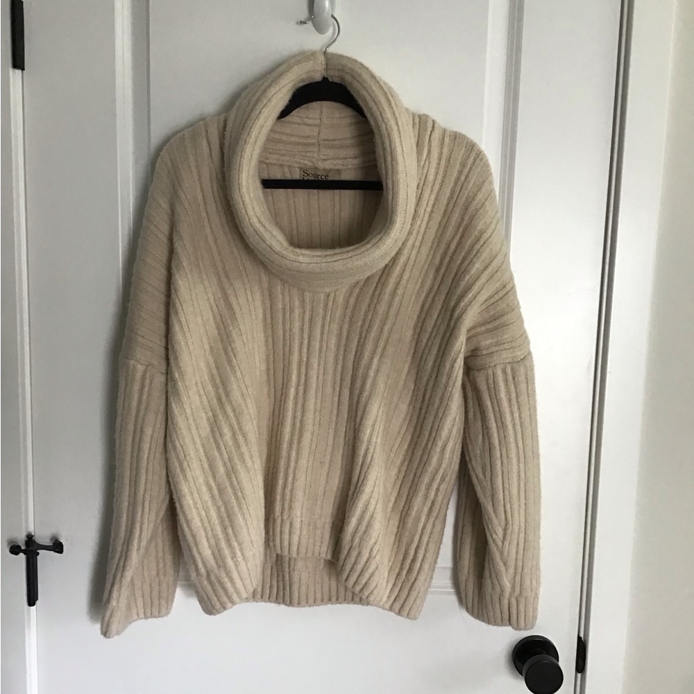 Source Unknown Women's Sweater One Size Beige
